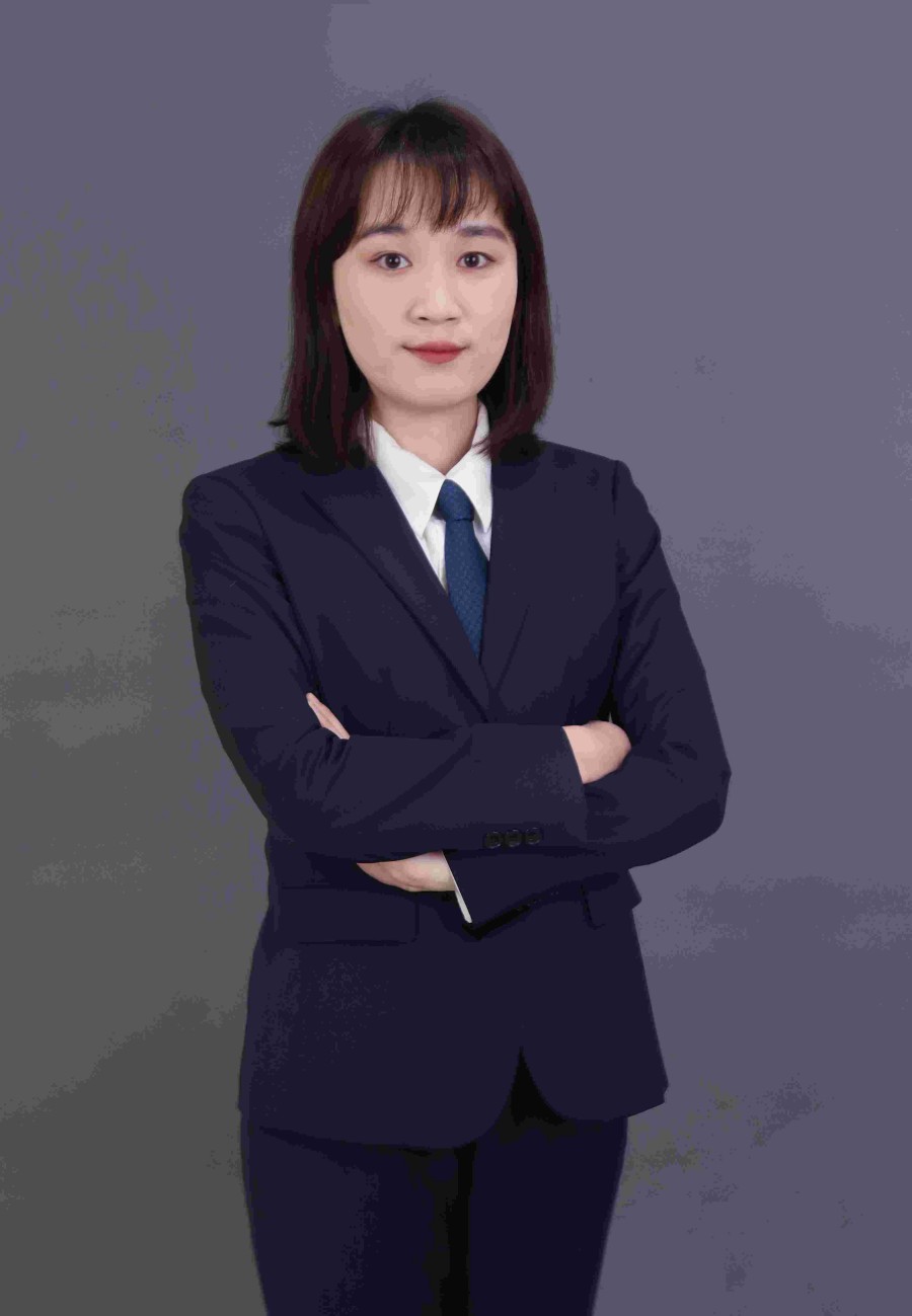 罗思洁(1)(1)(1)(1).jpg